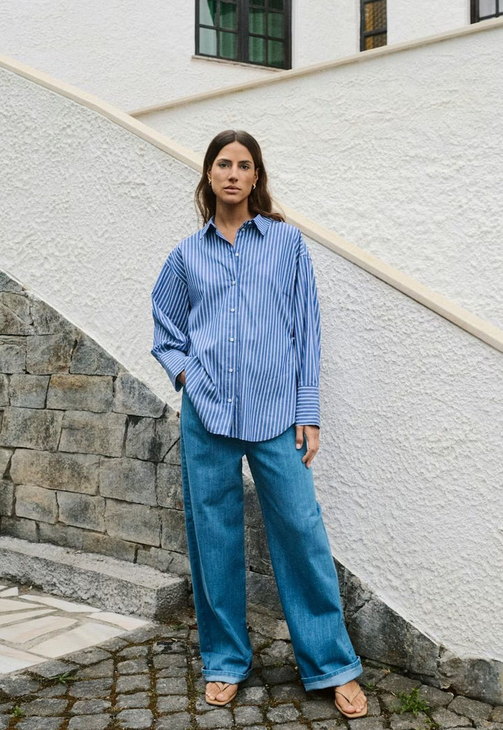 SOAKED IN LUXURY SLCalken shirt LS Nouvean navy stripe