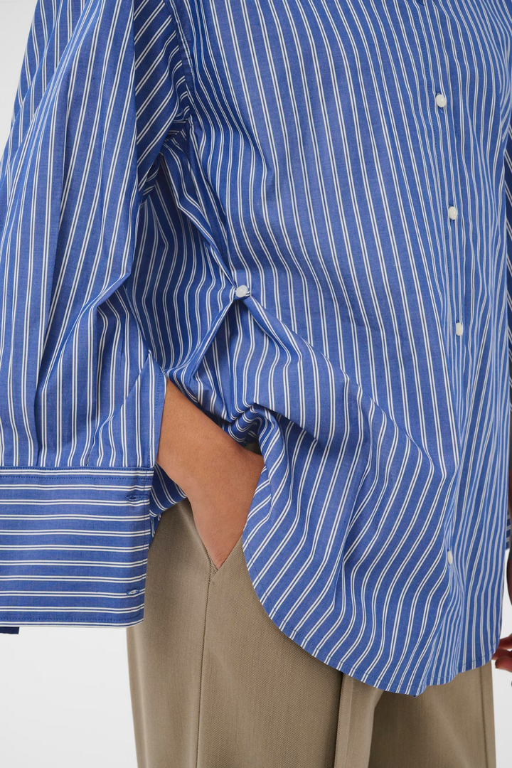 SOAKED IN LUXURY SLCalken shirt LS Nouvean navy stripe