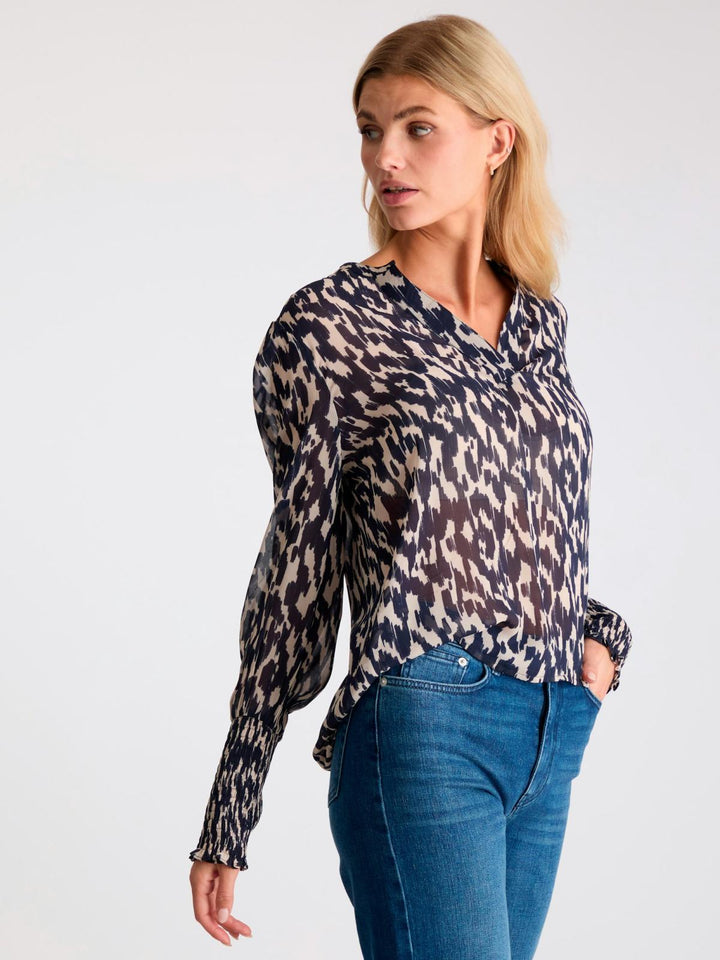 NEO NOIR Landa Distressed Blouse Dark Navy