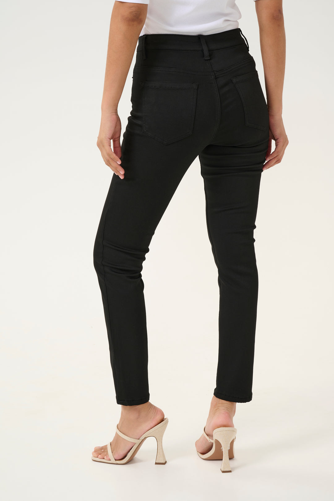 KAFFE KAdima HW Slim Jeans Black Deep