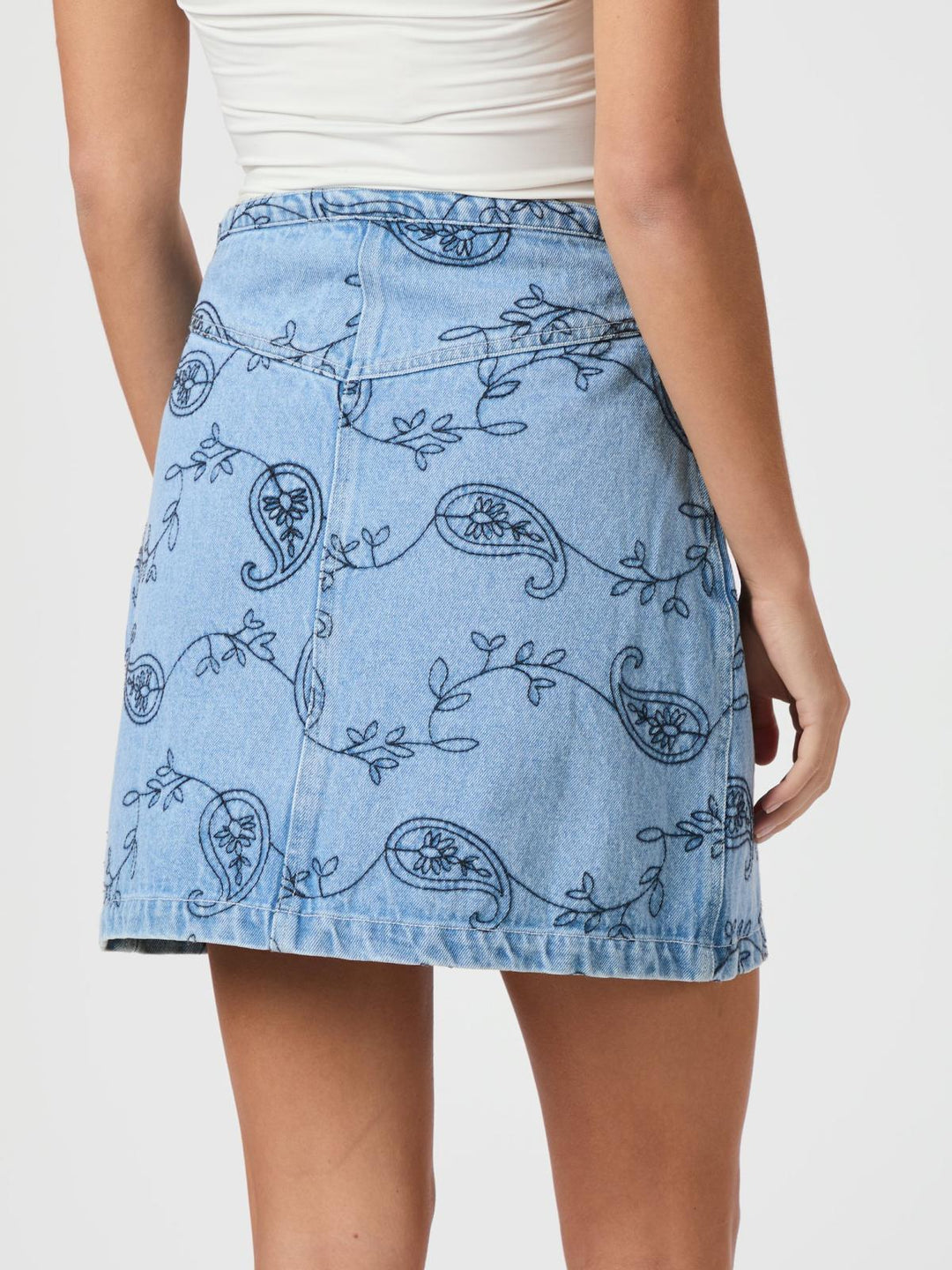 NEO NOIR Gabani Embrodery Skirt Blue