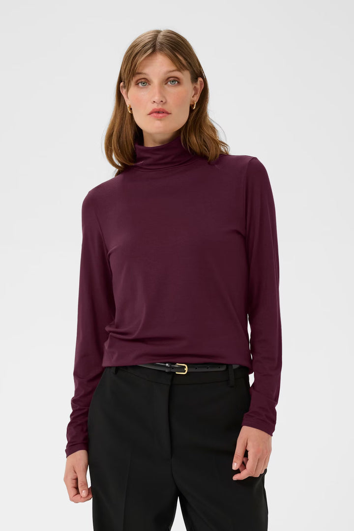 SOAKED IN LUXURY SLHanadi Rollneck Ls Winetasting