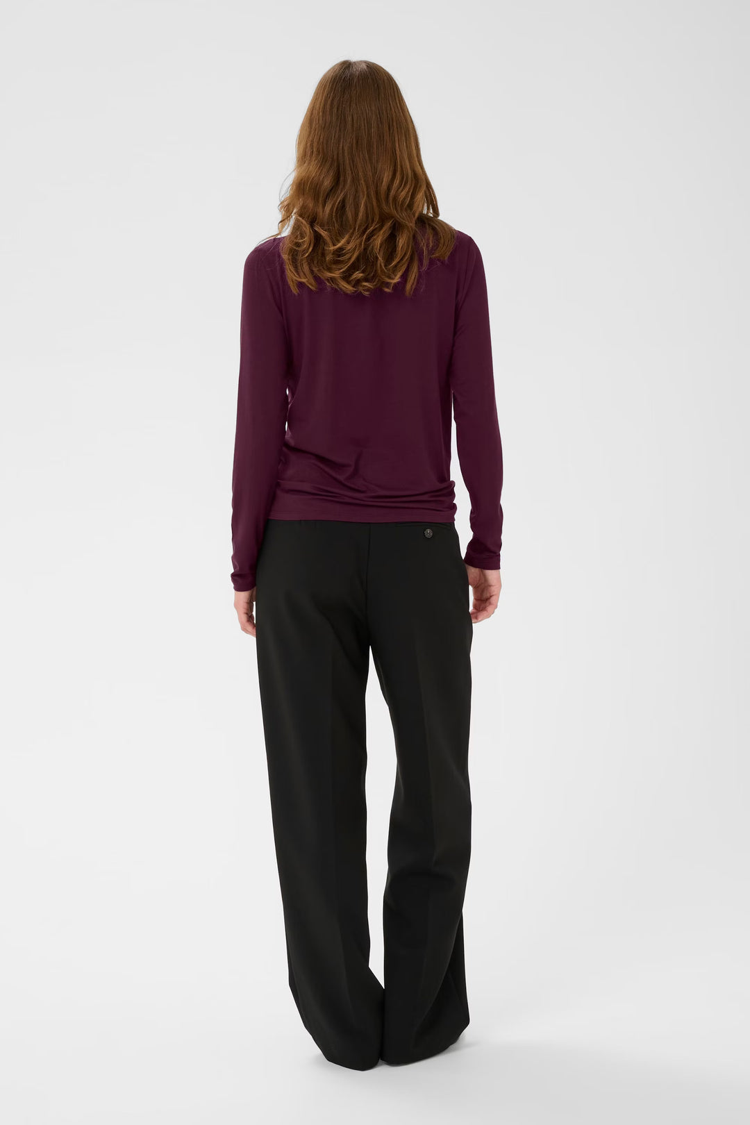 SOAKED IN LUXURY SLHanadi Rollneck Ls Winetasting