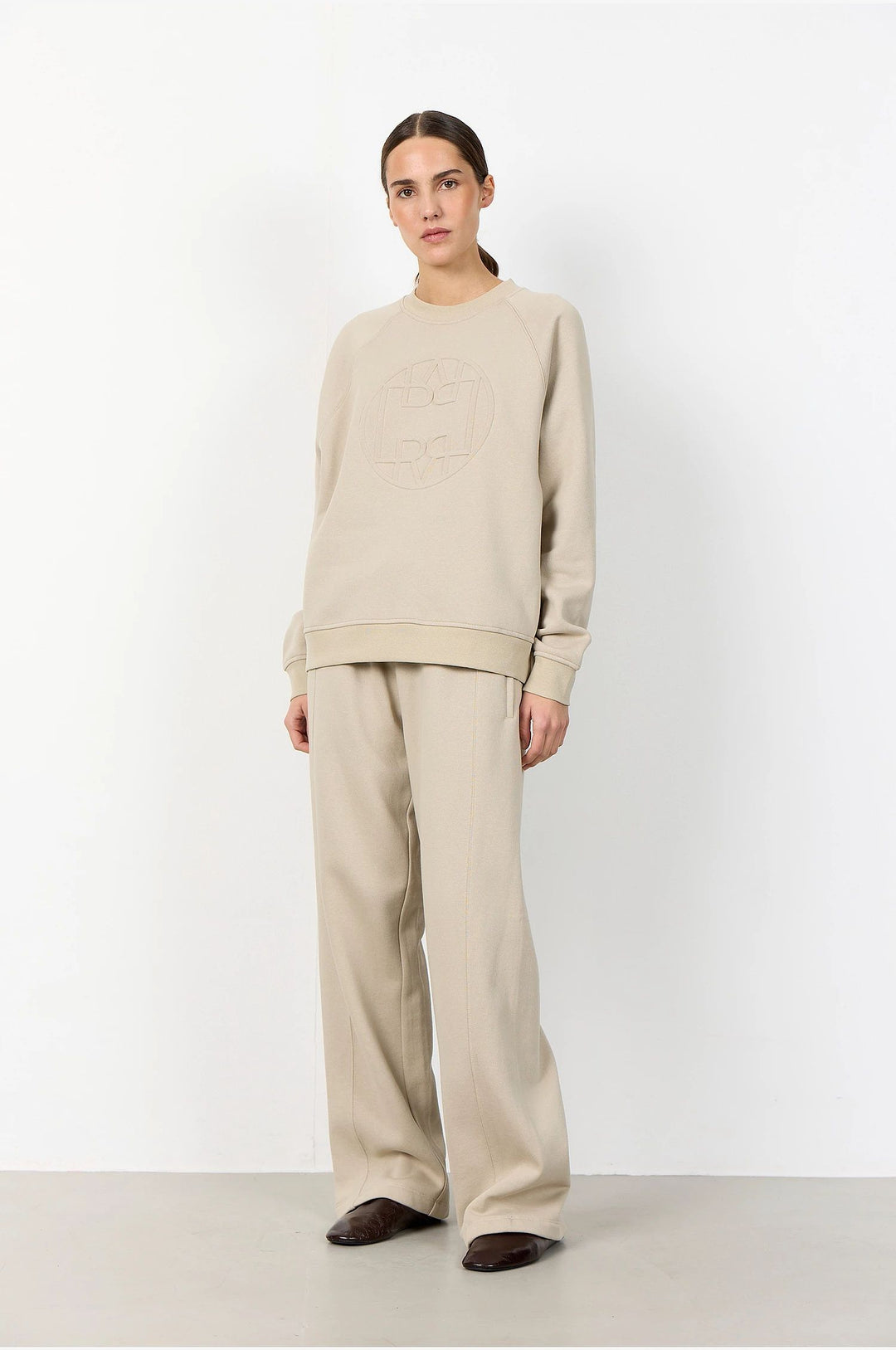 LEVETE ROOM LR-Nuka 11 Beige