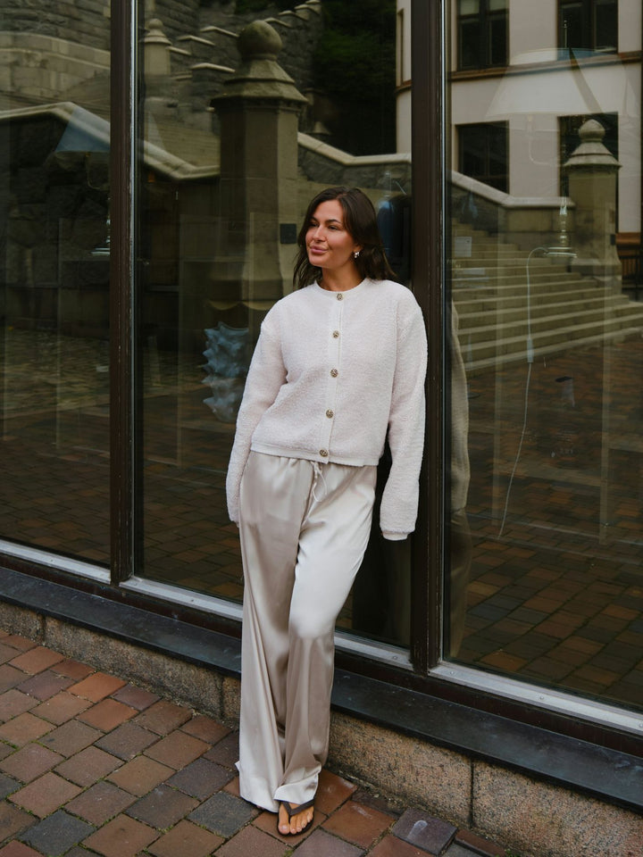 NEO NOIR Limo Fluffy Knit Cardigan Creme