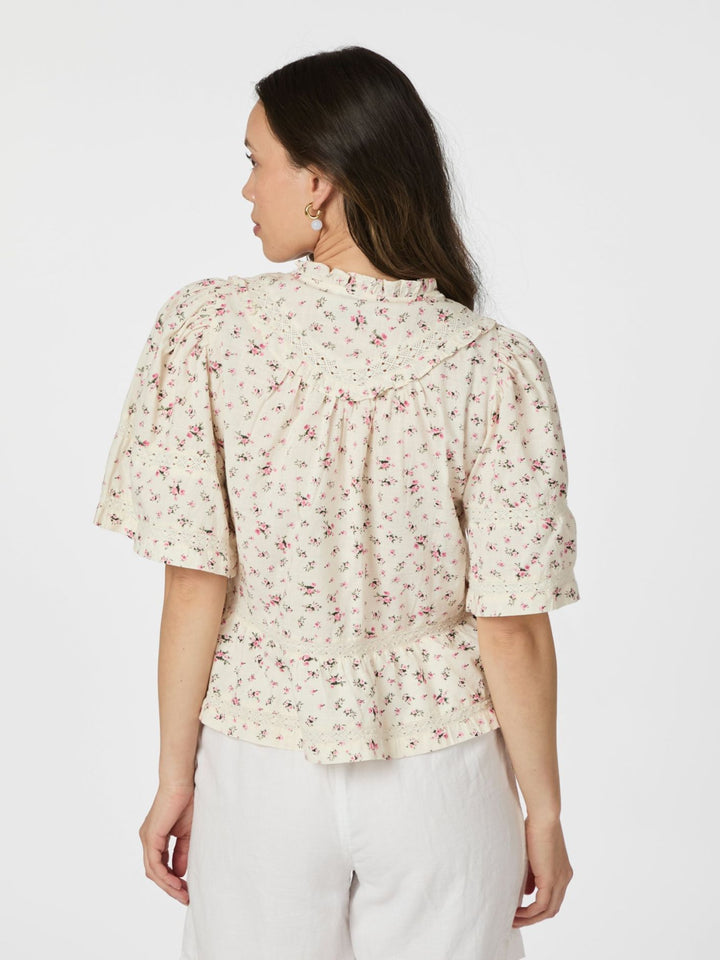 NEO NOIR Evienne Floral Blush Top