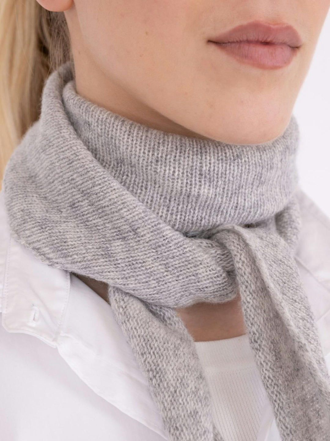 NEO NOIR Misty Knit Scarf Grey Melange