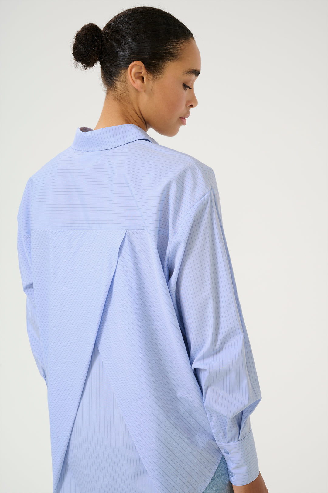 KAFFE KAtara Shirt Light Blue Pin Stripe