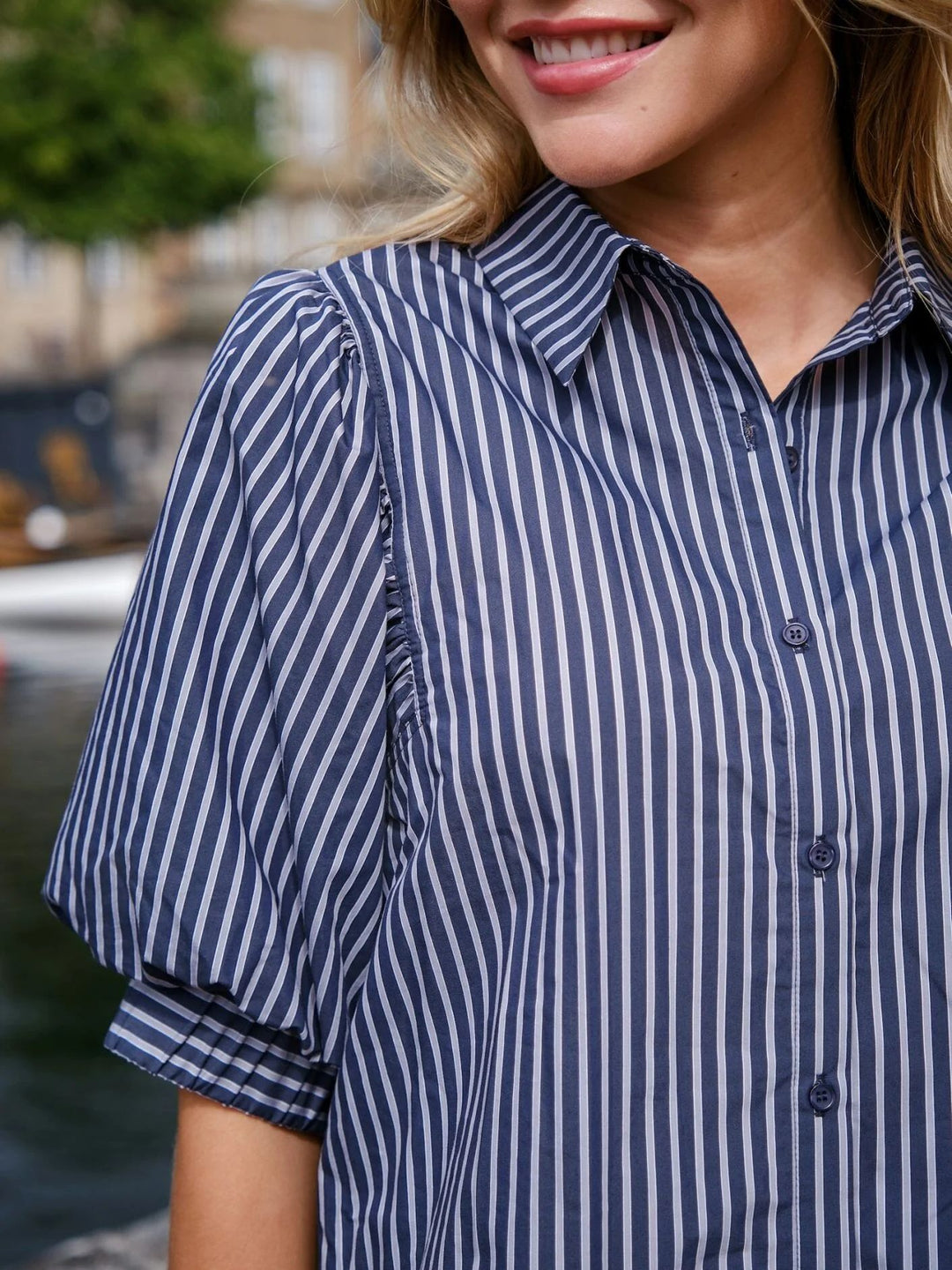 NEO NOIR Etta Stripe Shirt Navy