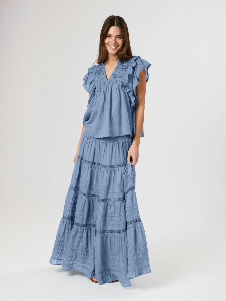 NEO NOIR Jayla S Voile Top Smoke Blue