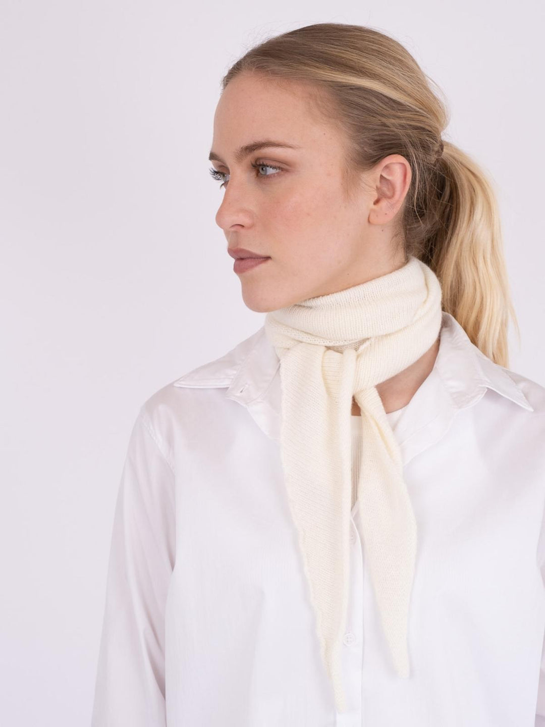 NEO NOIR Misty Knit Scarf Off-White