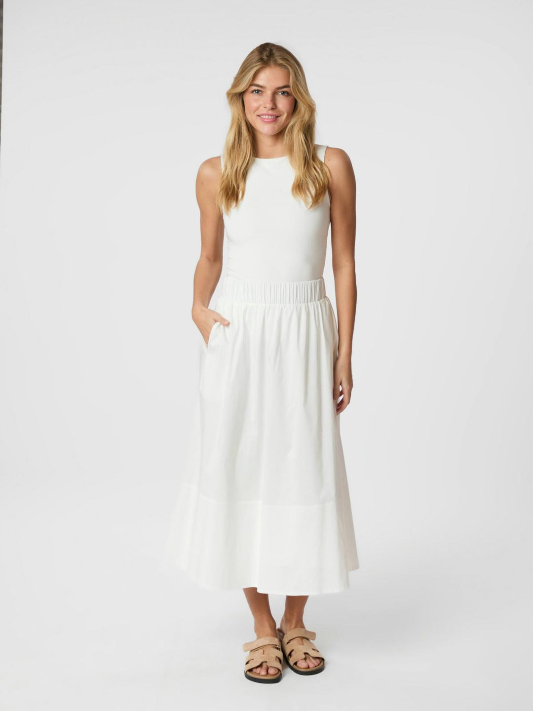 NEO NOIR Yara Poplin Skirt White