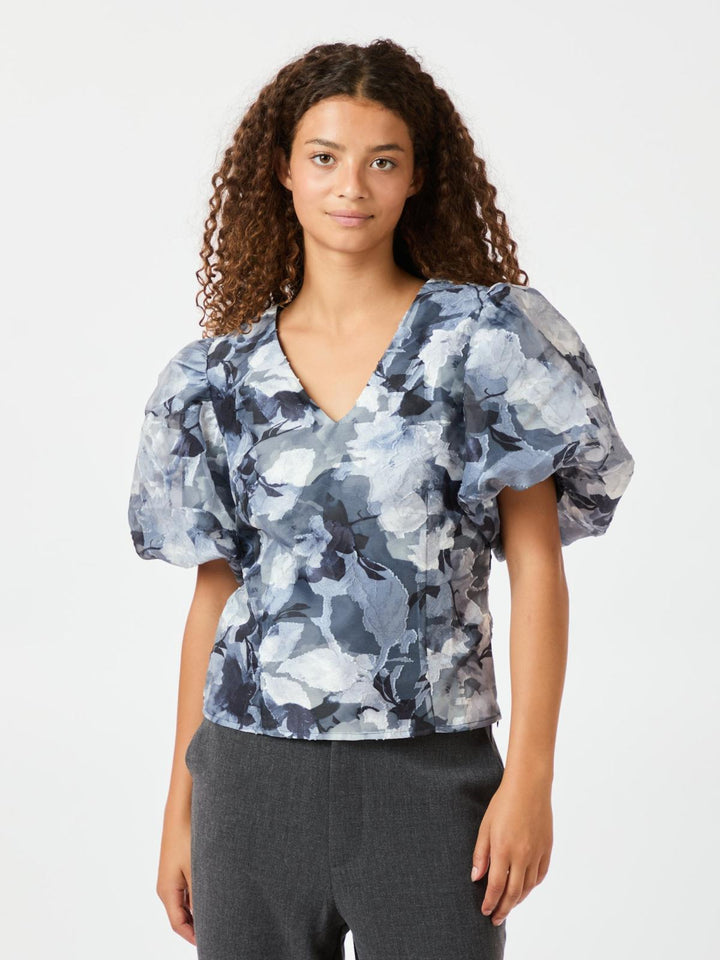 NEO NOIR Camia Brocade Floral Blouse Floral Grey