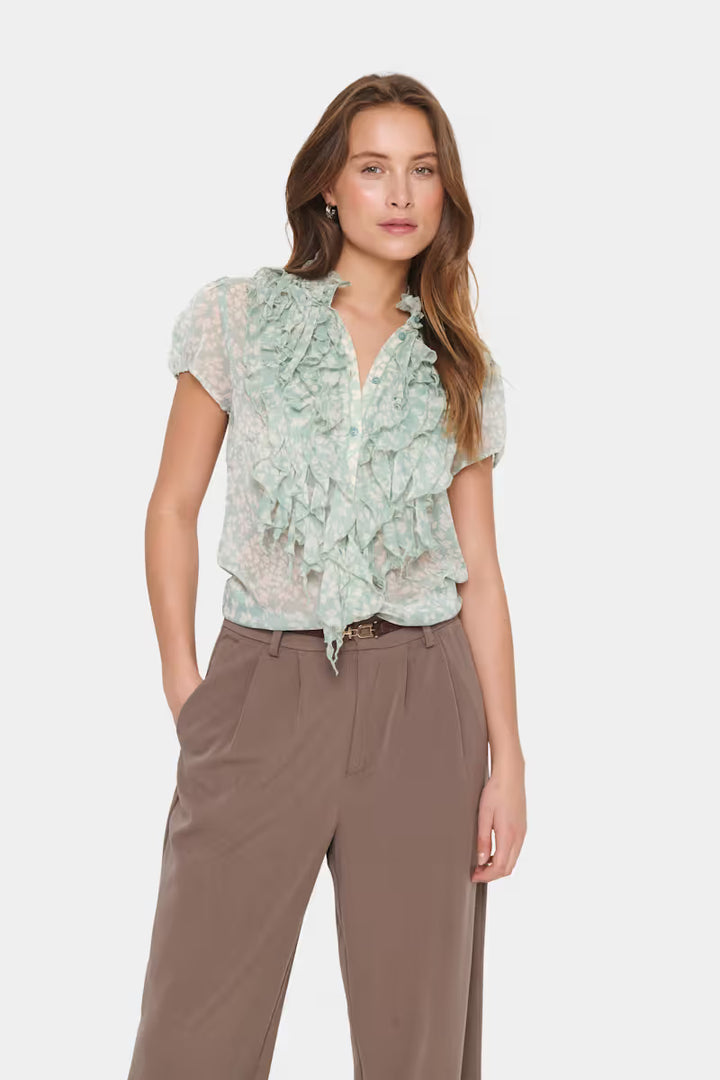 SAINT TROPEZ LiljaSZ crinkle SS Shirt Blue Surf Blooming