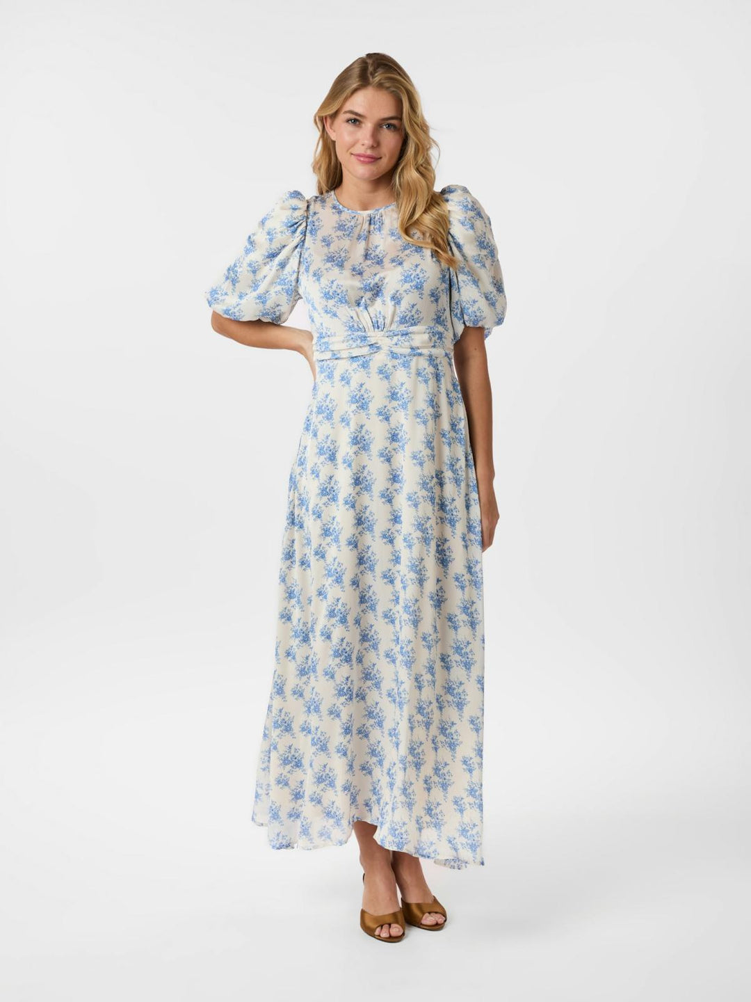 NEO NOIR Kikka Wild Rose Dress Light Blue