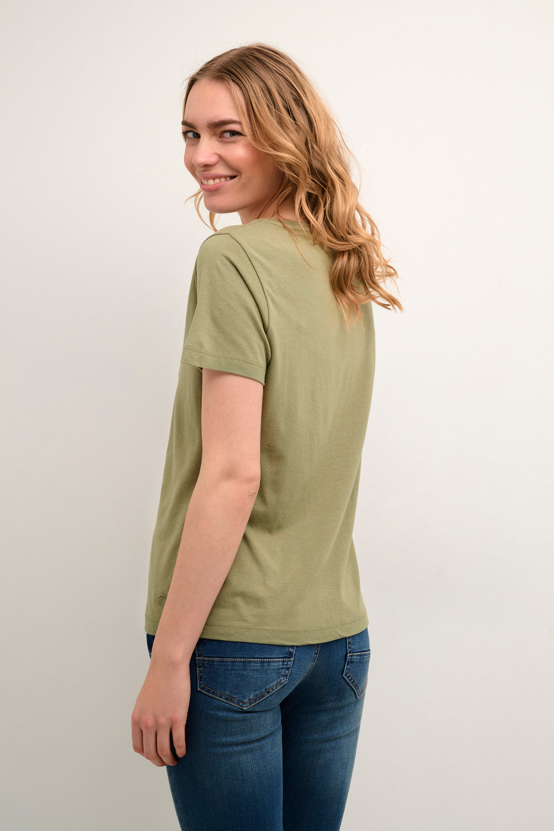 CREAM Naia Tshirt Oil Green