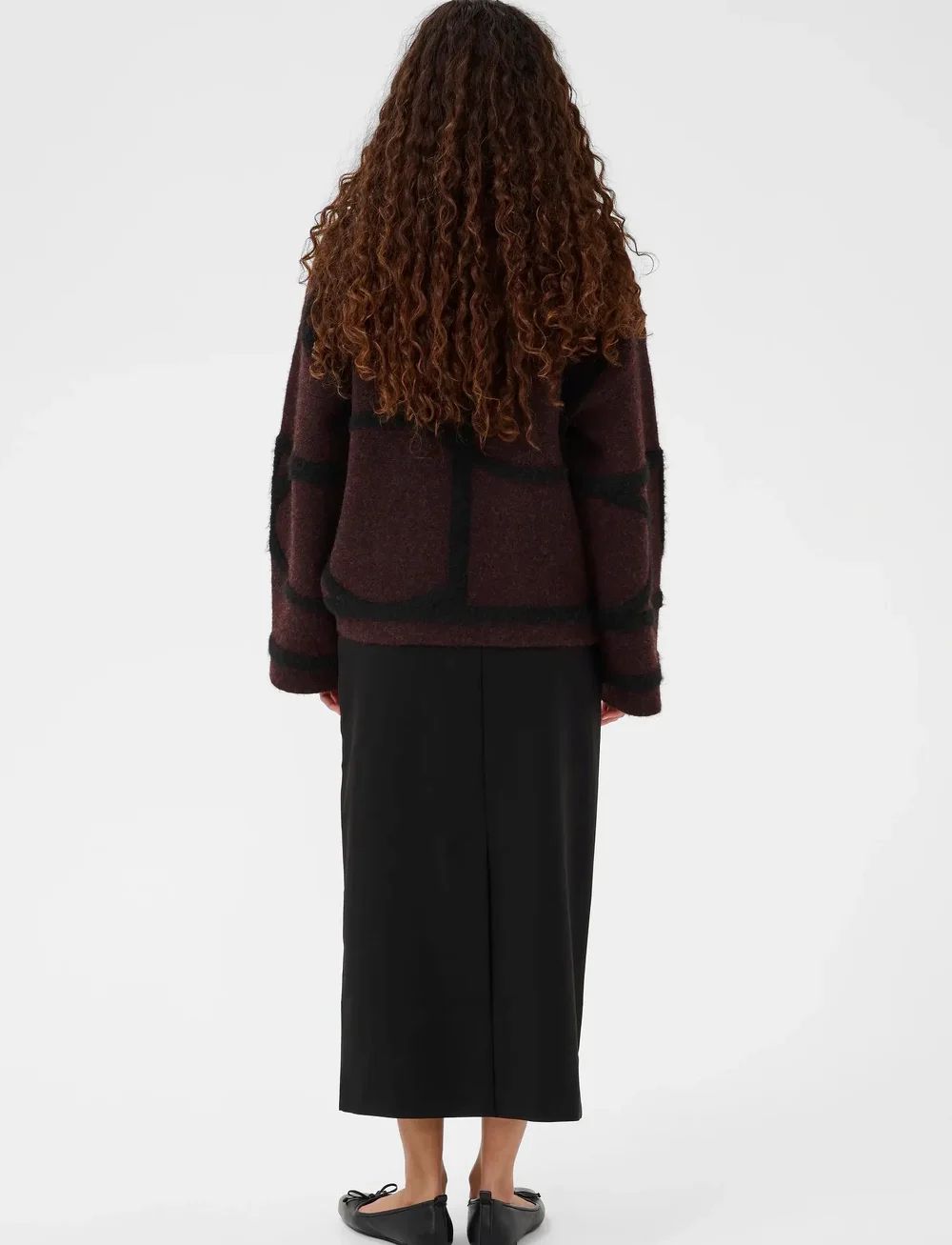 SOAKED IN LUXURY SLSorea Mono Pullover Winetasting 3D Monogram