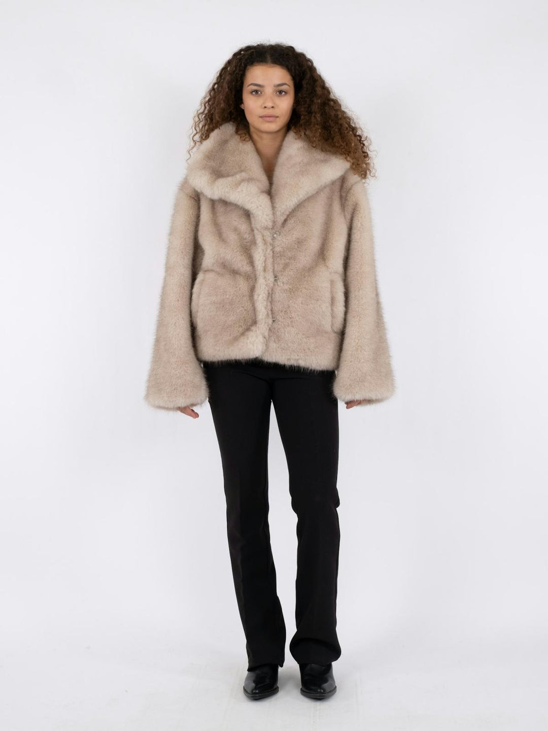 NEO NOIR Stephanie Faux Fur Jacket Beige