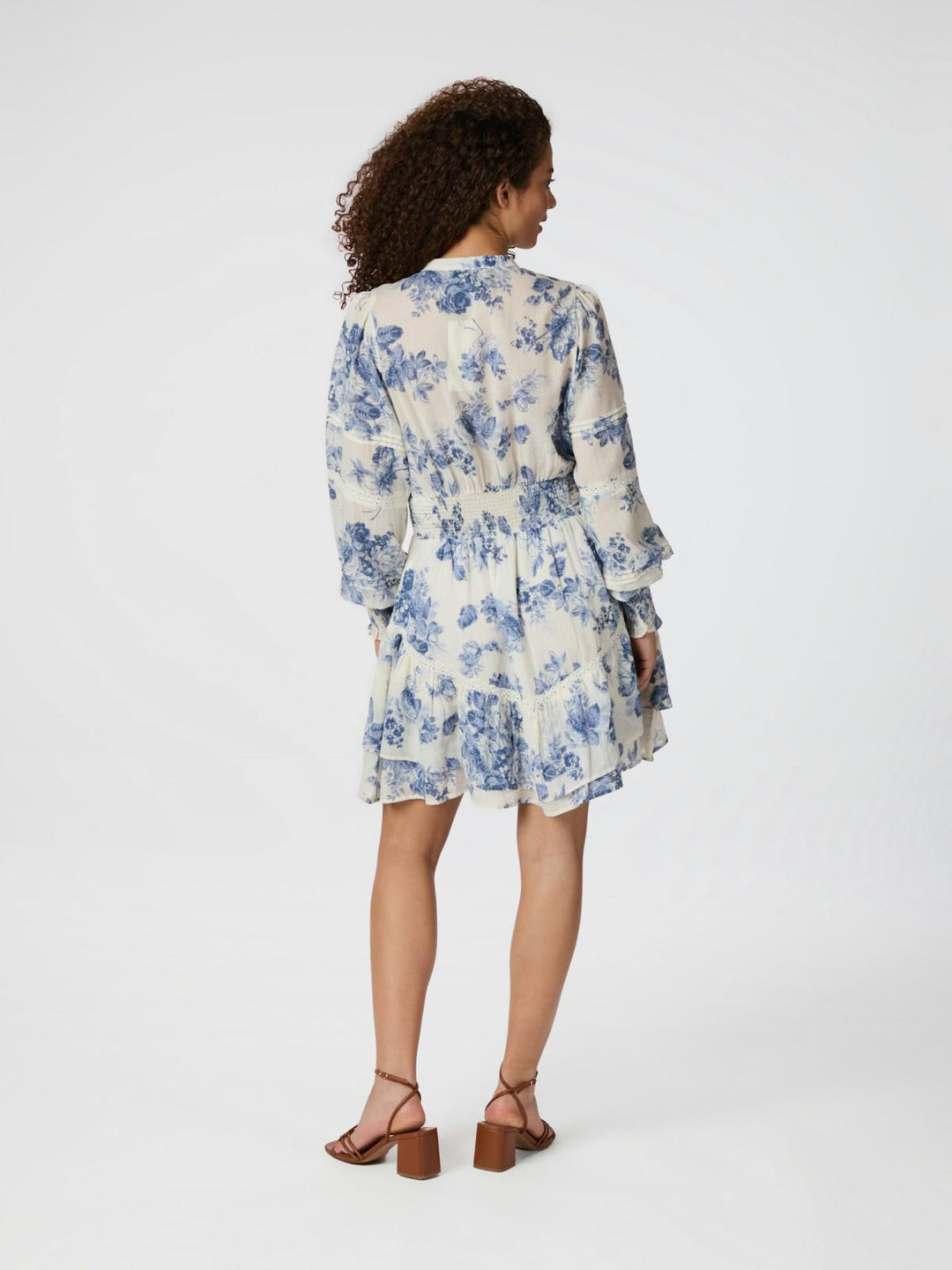 NEO NOIR Roberta Flower Flow Dress Light Blue