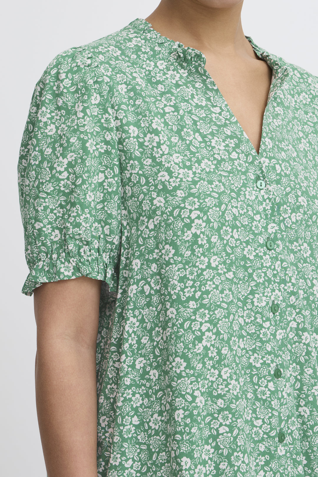 ICHI IHvera SH20 Pine Green Flower