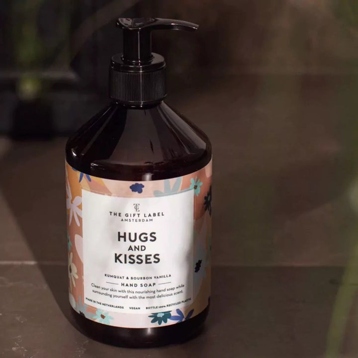 The Gift Label Hand Soap 500ml Hugs and kisses