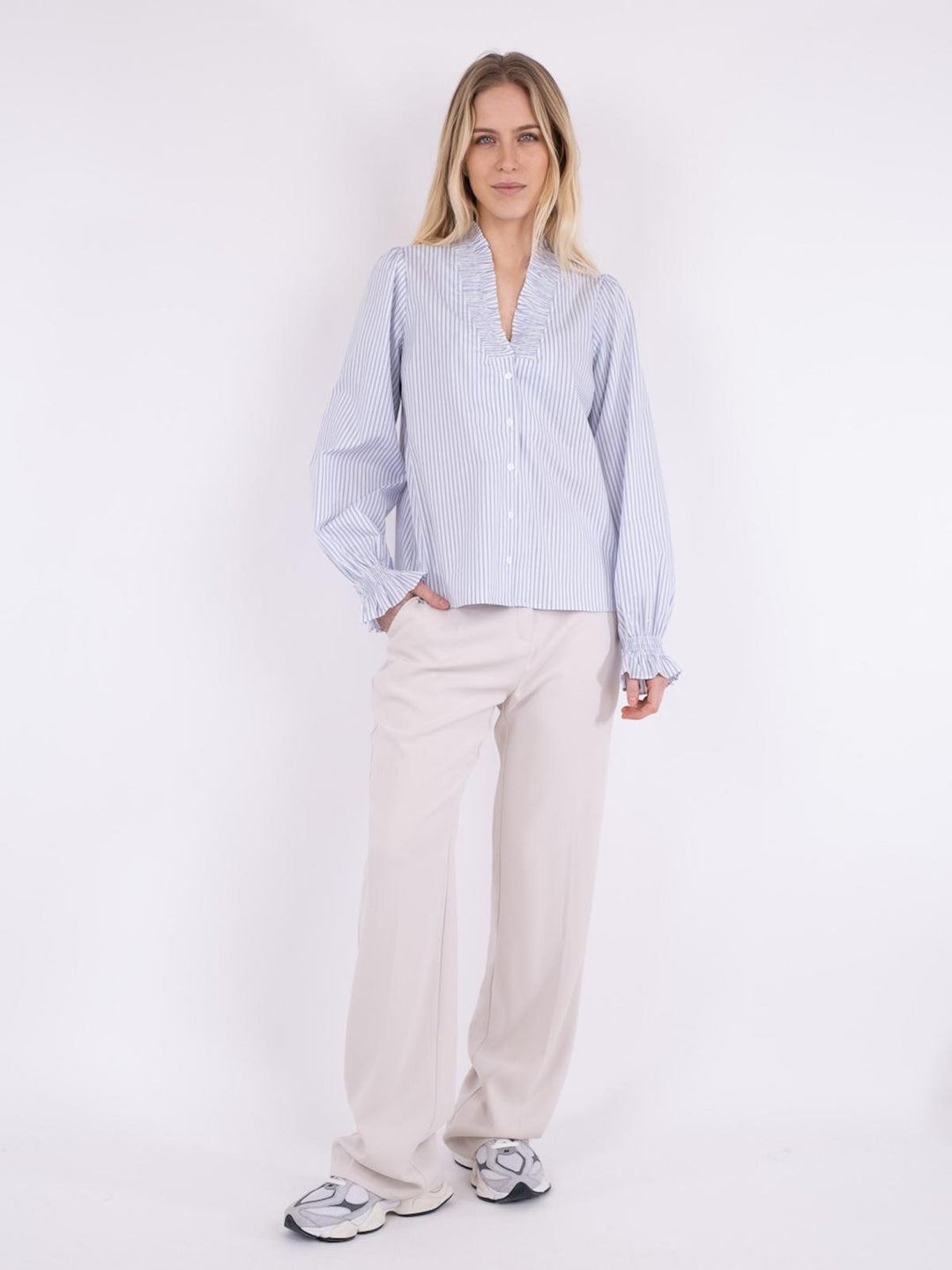 NEO NOIR Brielle Stripe Shirt White/Light Blue