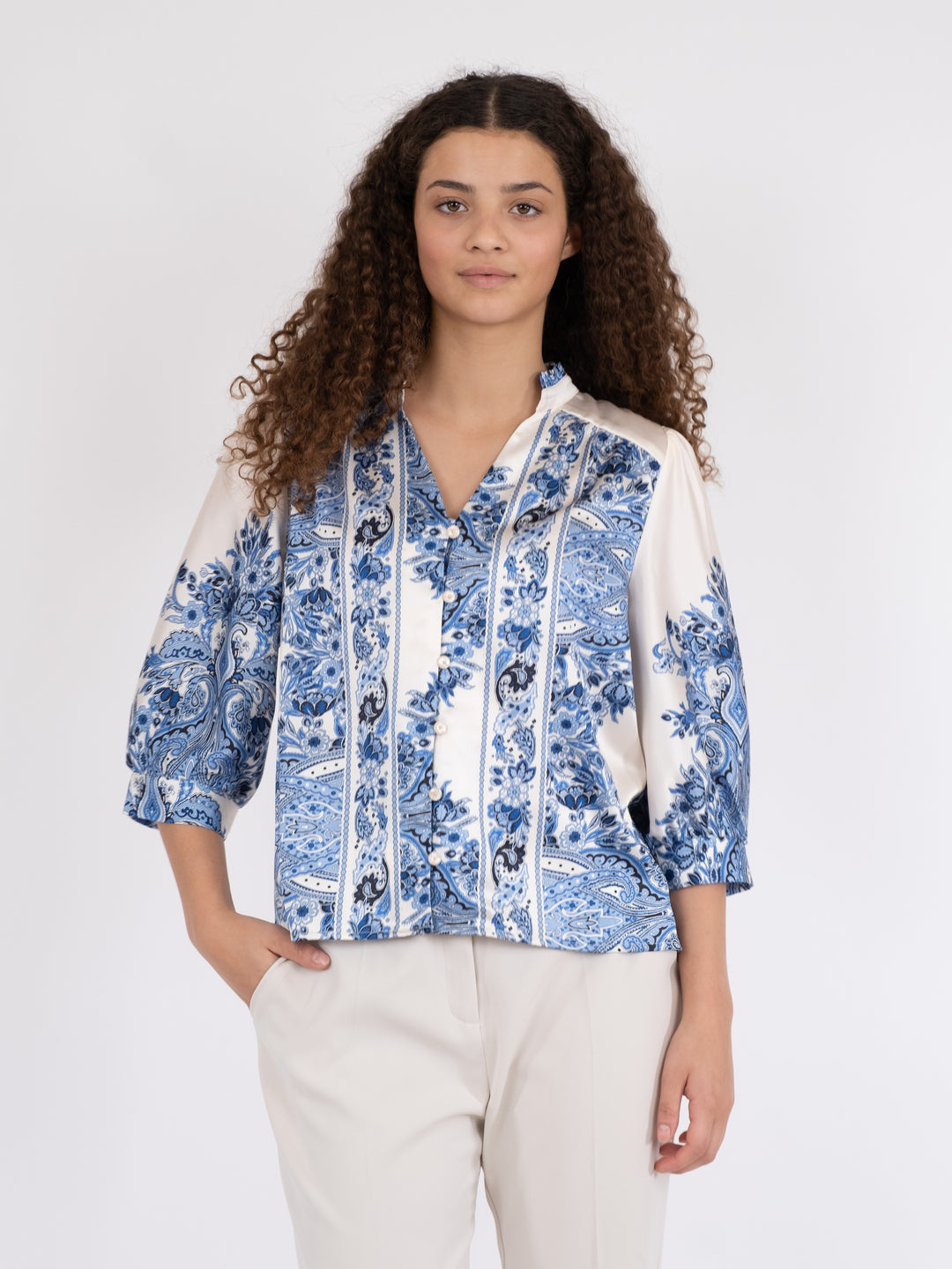 NEO NOIR Roselle Paisley Border Blouse Bright Blue