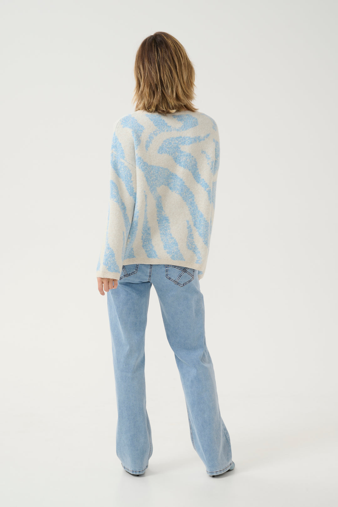 CREAM CRTemikka Knit Pullover Silver Lake Blue Animal Dot