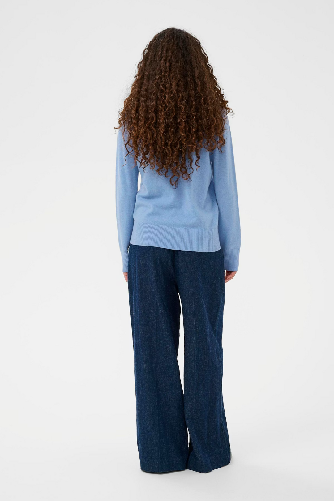 SOAKED IN LUXURY SLMolina Roundneck Pullover Hydrangea