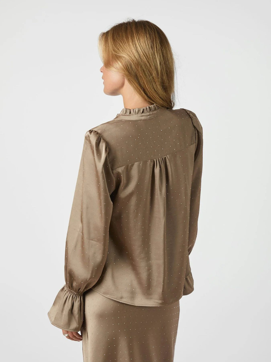 NEO NOIR Amara Heavy Sateen Bedaz Blouse Dark Taupe