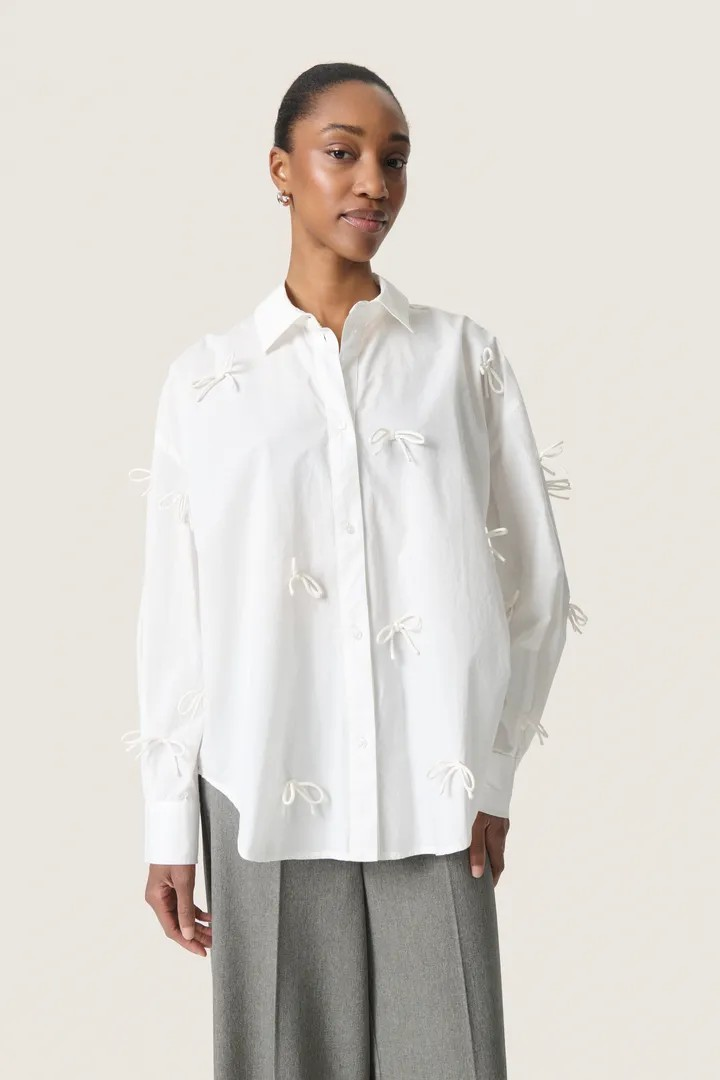 SOAKED IN LUXURY SLJoa Bow Shirt LS Broken White
