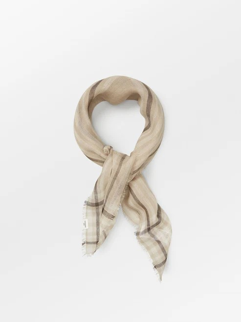 BECKSÖNDERGAARD Grafa Wica Scarf Warm Sand