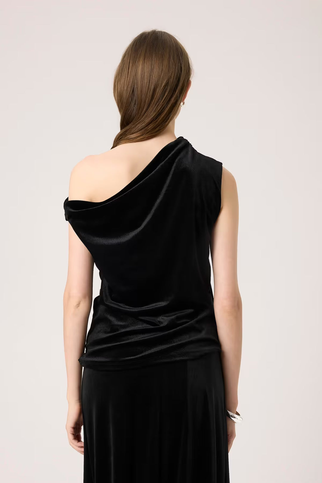 SOAKED IN LUXURY SLVelera Top Black