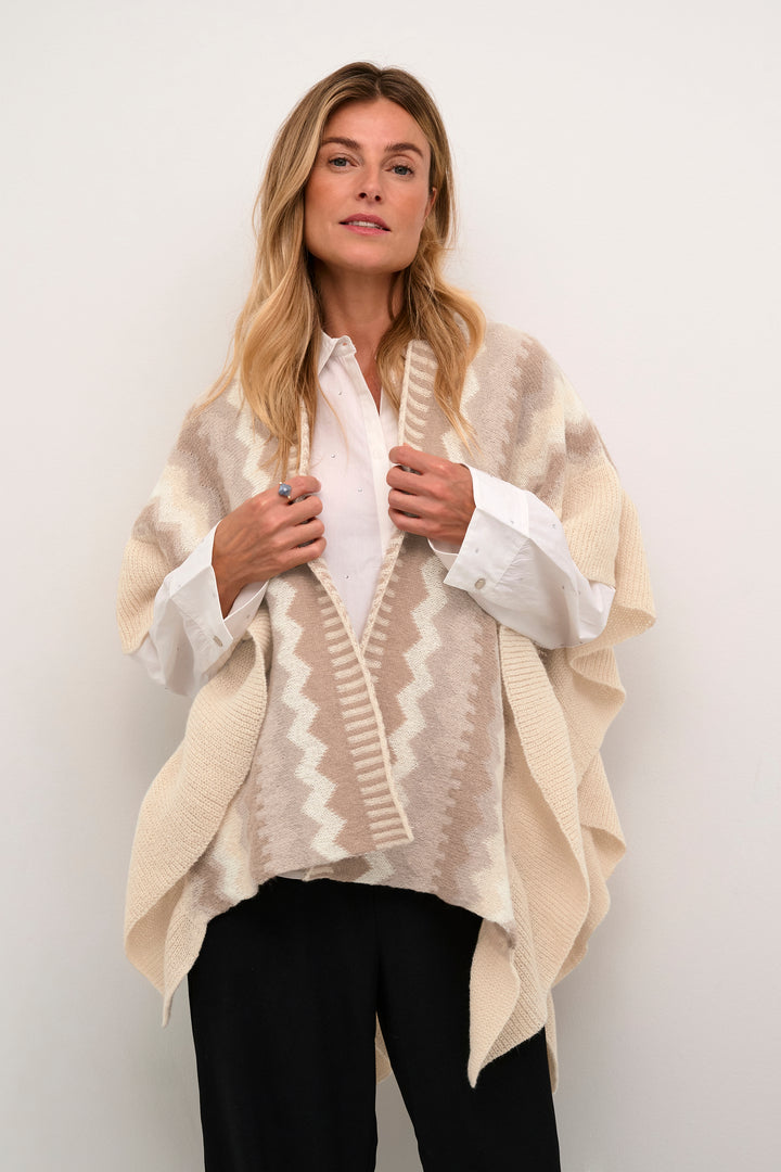 CREAM CRCandle Knit Cape Geometric Portabella Jaquard