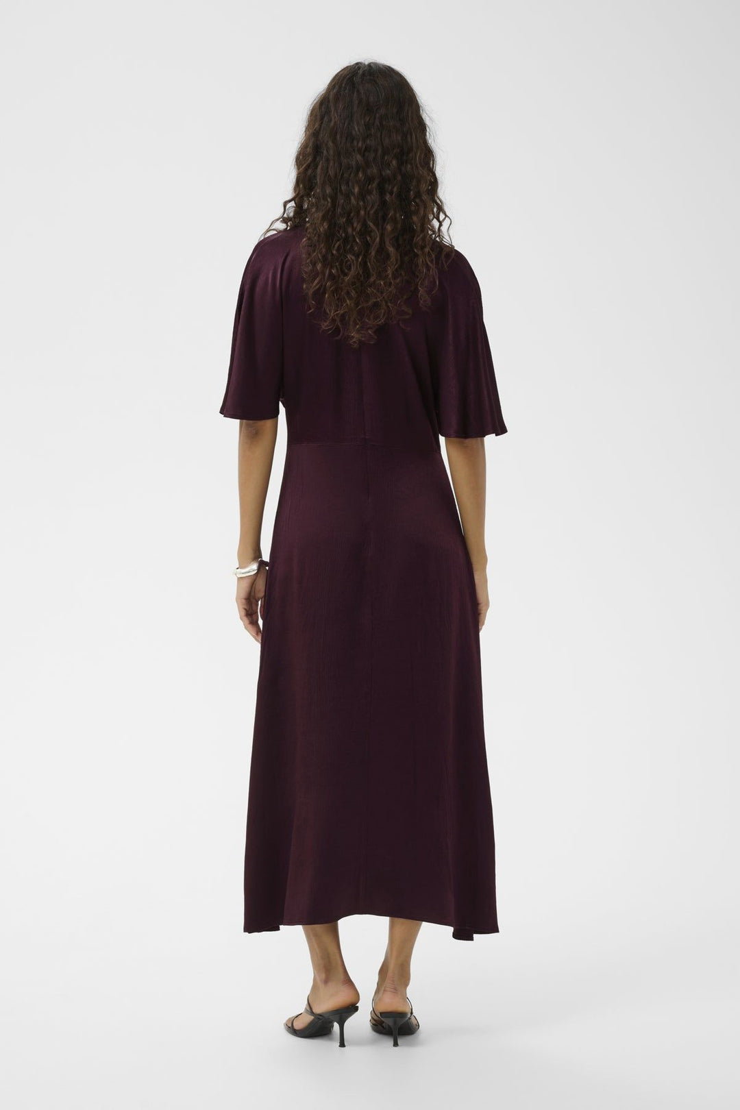 SOAKED IN LUXURY SLRiyan Miria Dress Winetasting