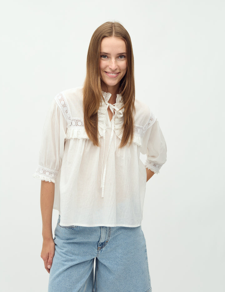 MBYM Gerlina Short-M Blouse White