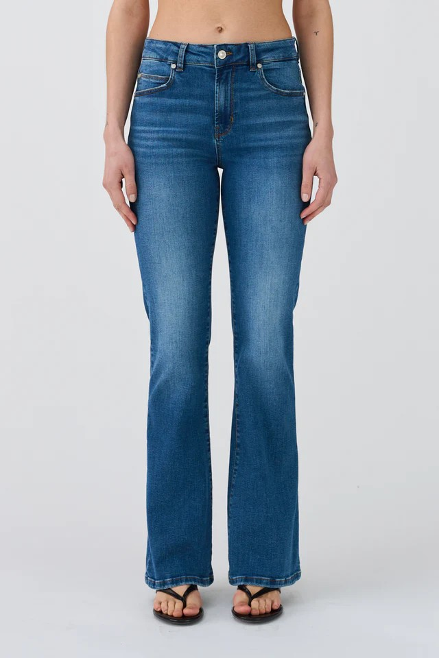 IVY COPENHAGEN Tara Flare Jeans Wash Andorra Mid Blue Denim Blue