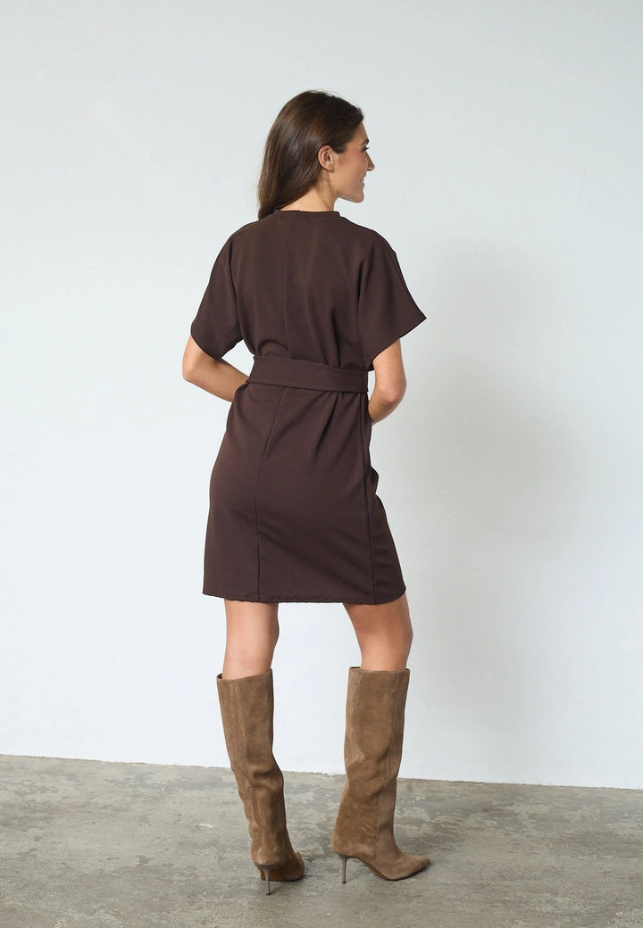 Sisters Point Gelia-DR2 D. Chocolate