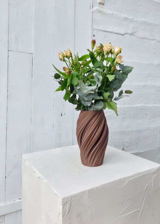 DAZZLE & DAWN Wave Vase Waterproof Wood M. Walnut