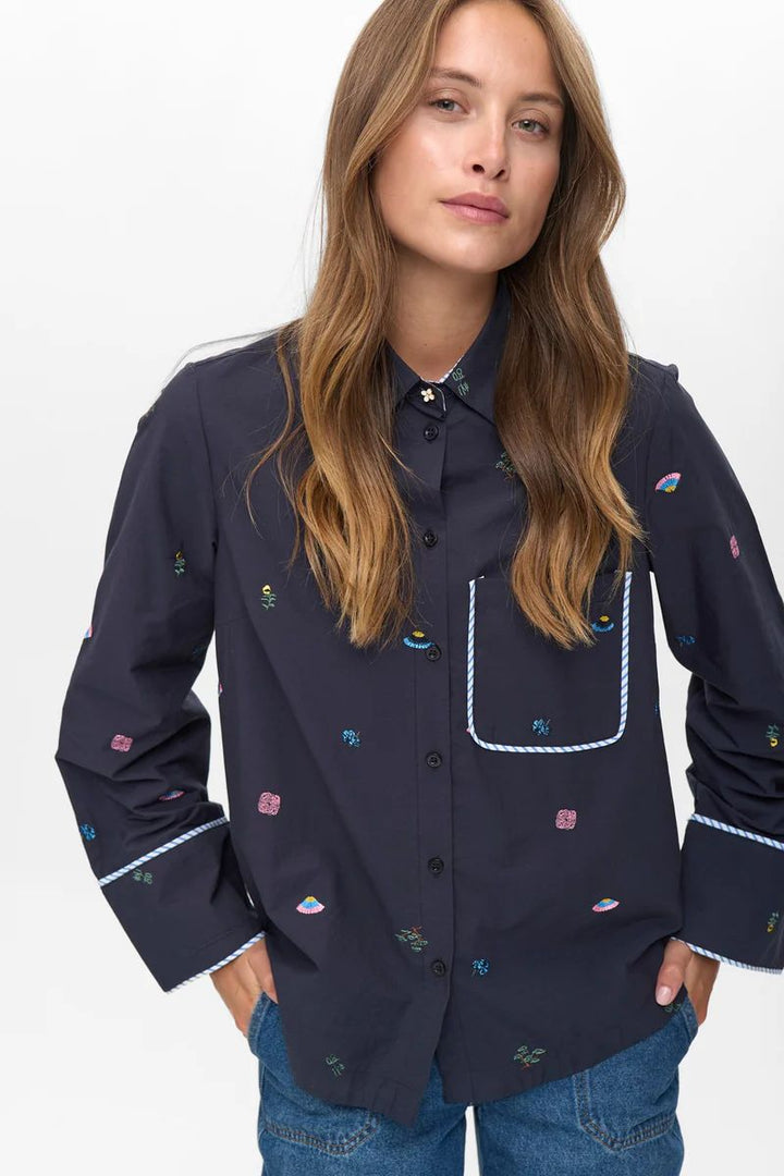 NÜMPH Nuchiro Boxy Shirt Dark Sapphire