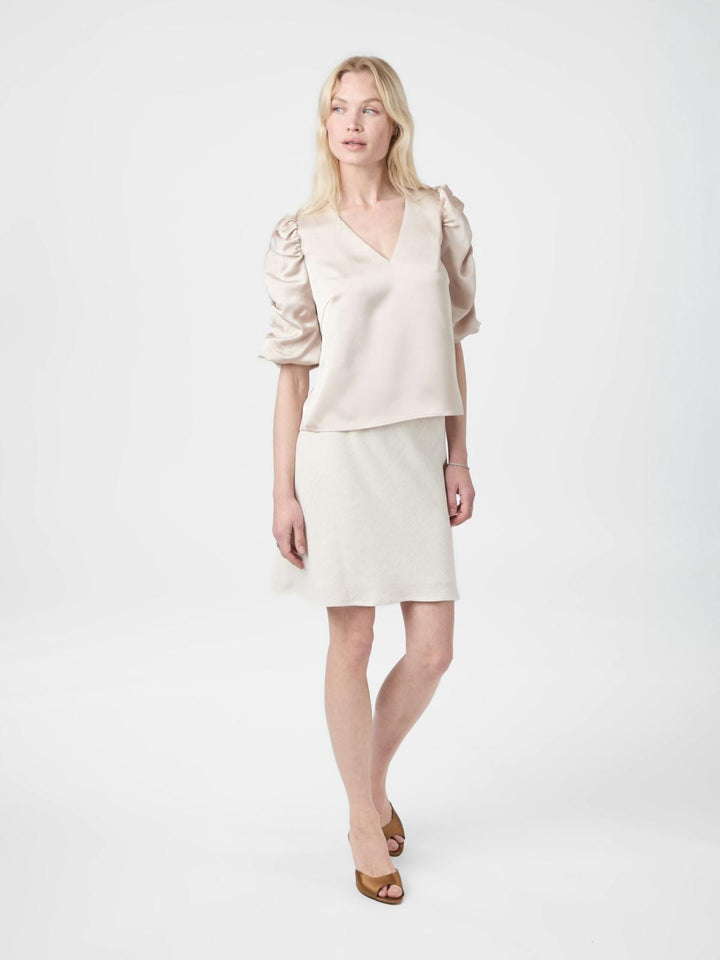 NEO NOIR Elba Heavy Sateen Blouse Champagne