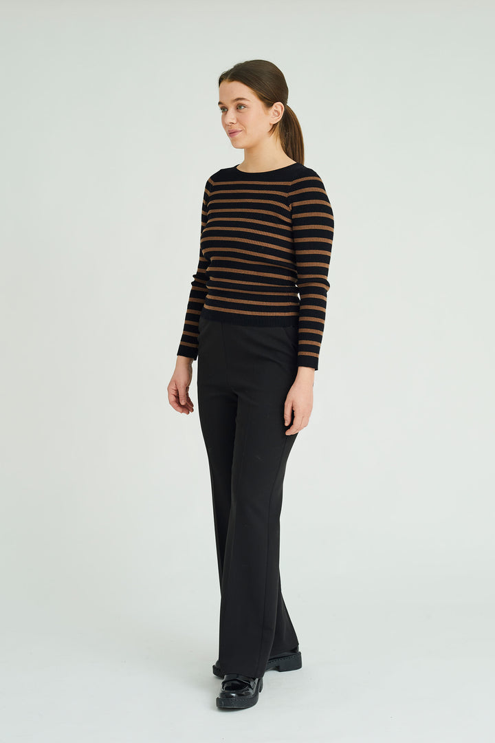 A-VIEW Lana Rib Stripe Blouse Black/Brown