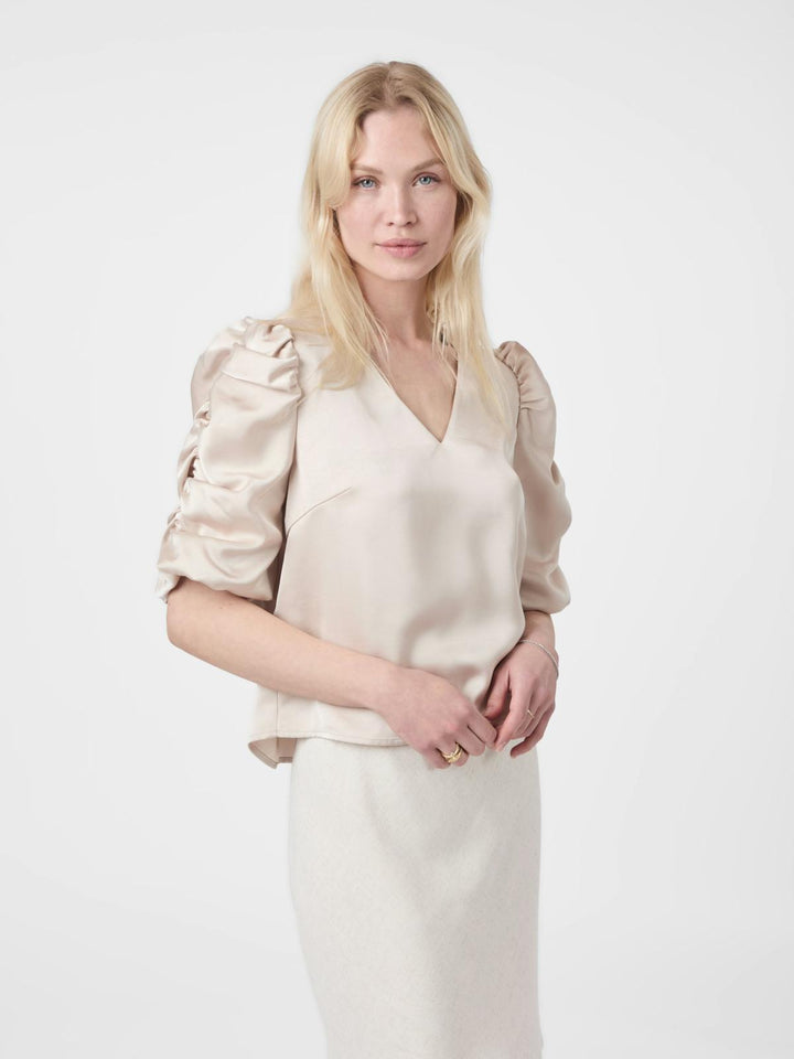 NEO NOIR Elba Heavy Sateen Blouse Champagne