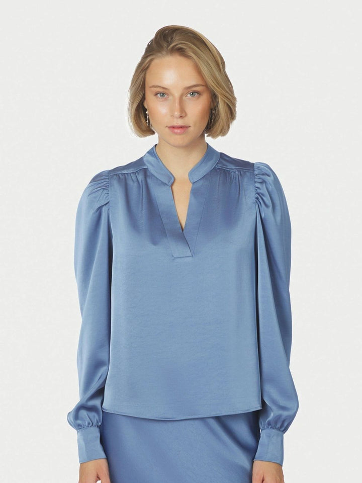 NEO NOIR Rosslyn Heavy Sateen Blouse Smoke Blue