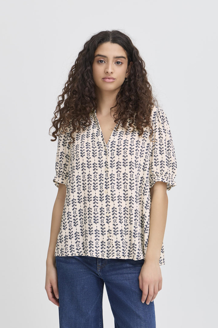 ICHI IHvera SH20 Birch Ikat Stripe
