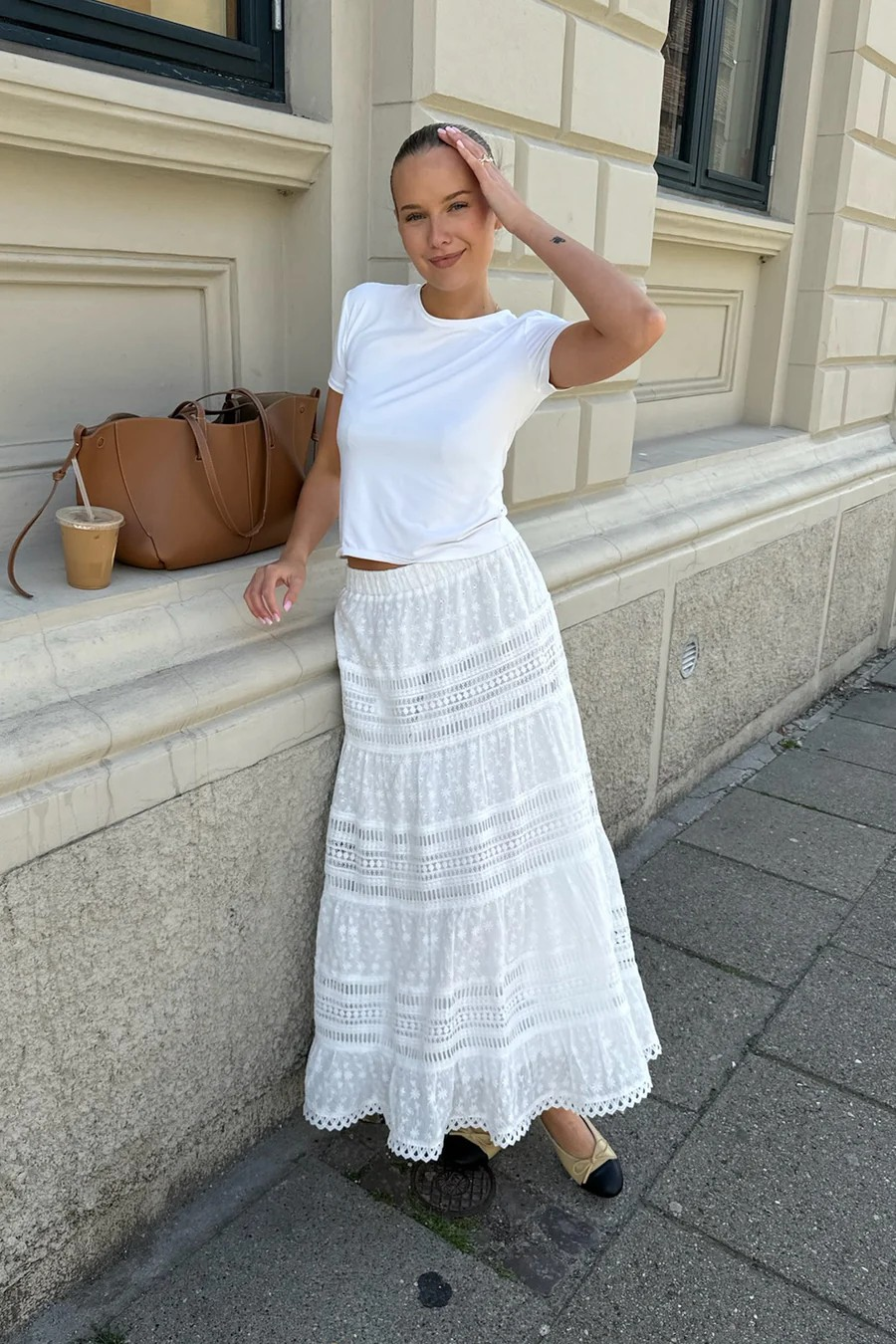 BYIC SaraIC Long Skirt White Lace